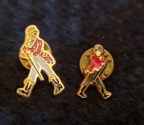 Johnny walker pins pin - pins,