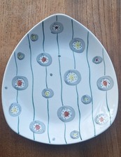 Unusual Midwinter Stylecraft