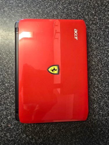 Acer ferrari one 200 - one,