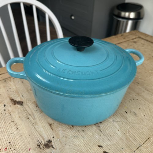 Creuset casserole dish - le,