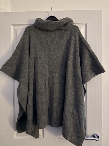 Grey quiz knitted poncho - grey,