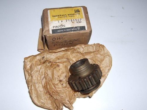 New gearbox reverse pinion - reverse,