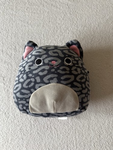 Squishmallow xiomara the - xiomara, black