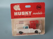 Husky 12 Ford Tower Wagon Truck White Body in Blister Pack 70mm Toy Model
