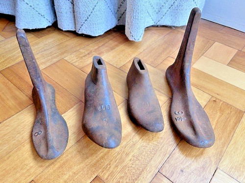 Antique cast iron - iron, shoe
