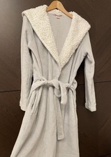 Victoria's Secret Grey Dressing Gown Bathrobe Size XS/S Fleece Hooded