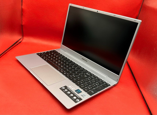 Medion akoya e15407 core i5 - core,