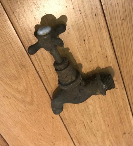 Vintage solid brass taps - ,