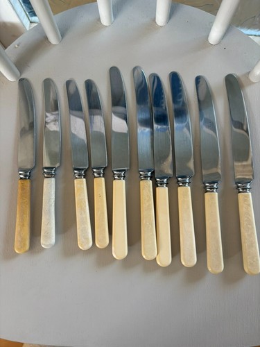 Ten vintage cutlery knives - vintage,