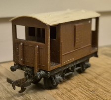 Tri-ang R16 BR Eastern Region