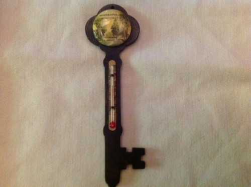Bakelite souvenir key - souvenir,