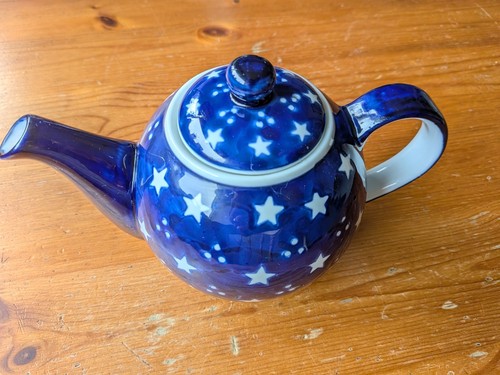 London pottery stars teapot - london,