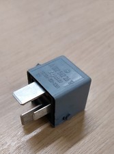 Mercedes, 4 Pin Grey Tyco Relay 1996-2004, A0025422619, V23134-J52-X361