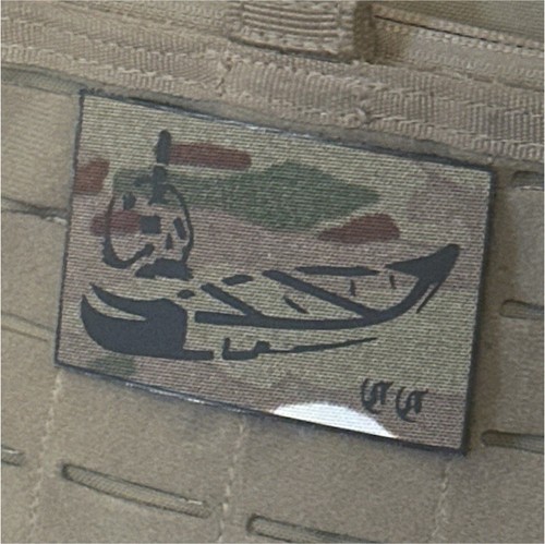 Tactical feather and skull - feather,