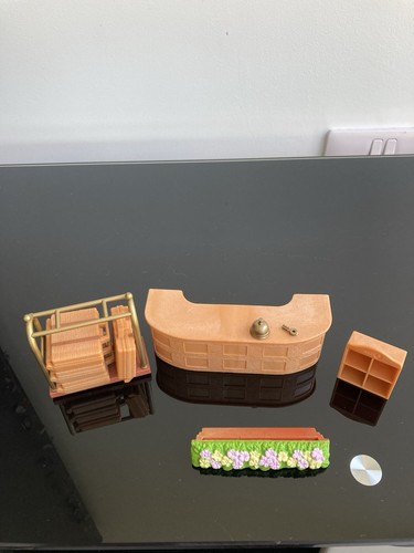 Sylvanian families grand hotel - families,