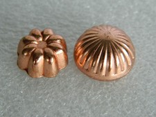 (KP1)1/12th scale  DOLLS HOUSE