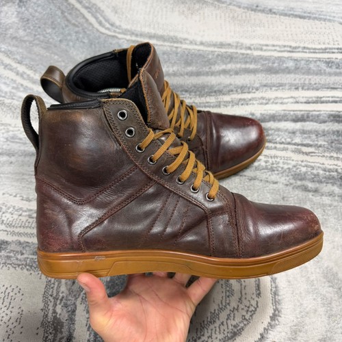 Akito citizen motorcycle - akito, boots