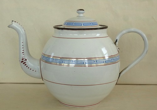 Genuine vintage enamel teapot - vintage,