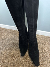 Russell & Bromley Stuart