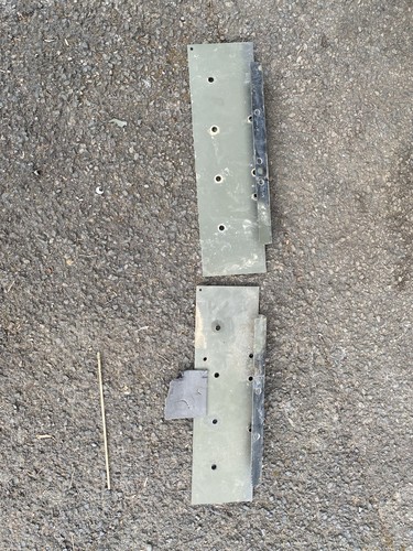 Land rover military defender - land,