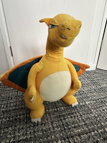 Pokemon charizard large plush - pokemon,