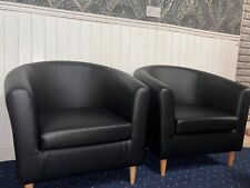 comfy black armchairs 