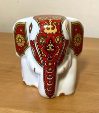 Mlesna Lanka Porcelain Red And Gold Elephant (Ceylon) Tea Caddy With Tea Leaves