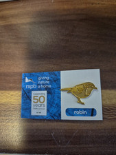 RSPB PIN BADGE Gold Robin 50th
