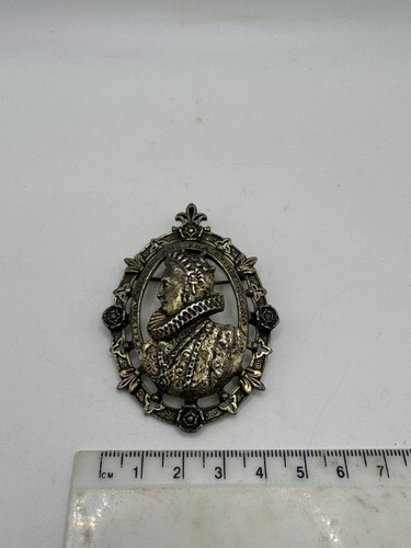 Vintage miracle pewter queen - vintage,