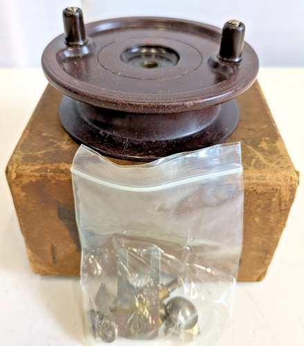 Vintage fishing reel - vintage,