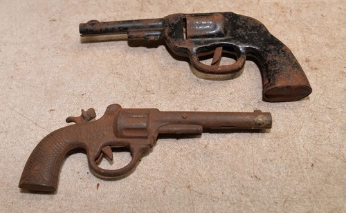 Toy cap clicker gun cast - 2,