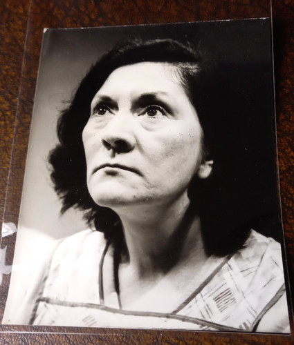 Queenie watts actress london - queenie,