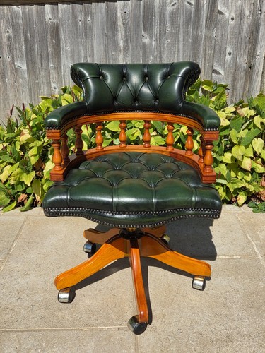 Captain chair - captain’s,