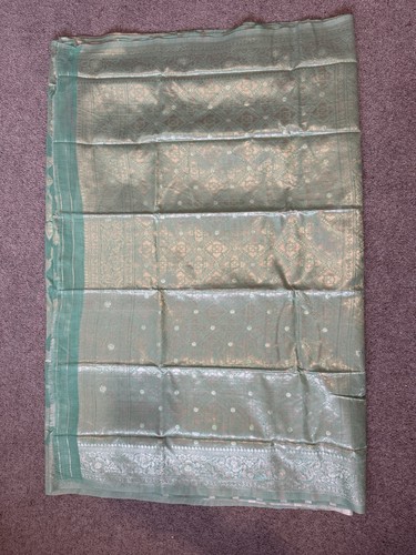 Unstitched light green saree - light,