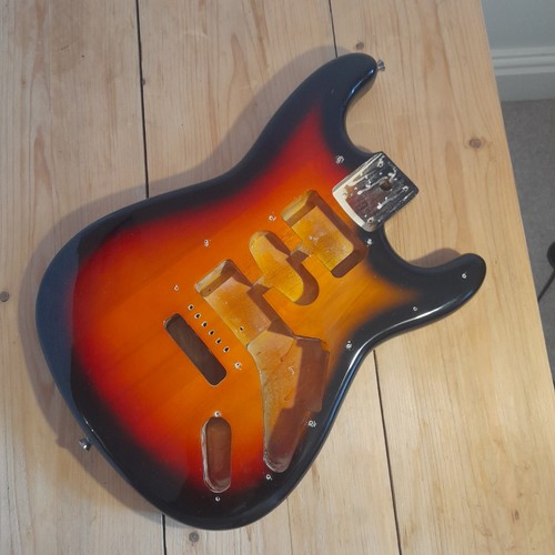 Used strat stratocaster style - used,