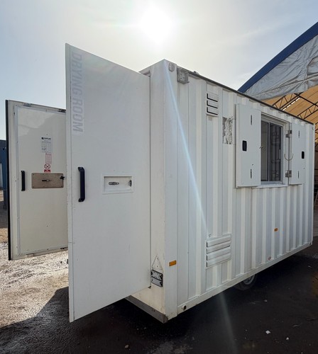 Boss cabin towable - |,