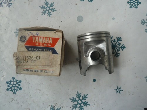 Nos yamaha 100 piston - dt,