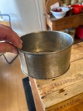 Vintage Traditional Round Deep