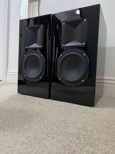 Roksan tr5 speakers - tr5,