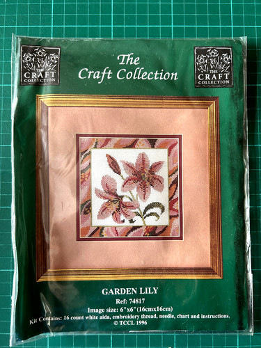 Garden lily counted cross - lily,