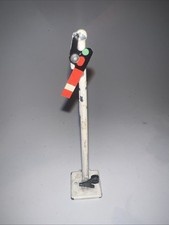 Crescent Single Arm Home