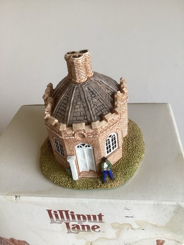 Lilliput lane wycombe toll - lane,
