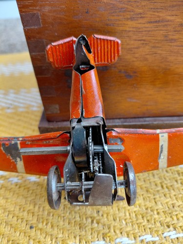 Vintage - , antique?)