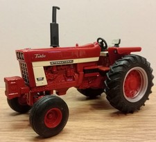 Britain's Ertl Diecast International 1066 Turbo Tractor Model 6" Long Farm Toy