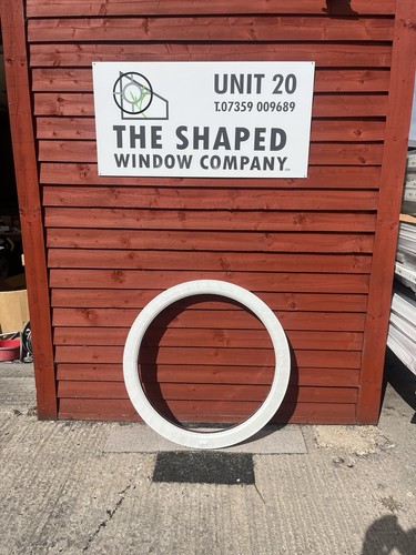 600mm round fixed white - round, circle