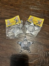 Vintage Party Bag Favour Toys Plastic Sheriff Star Badge Clip On