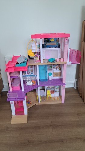Barbie dream house - barbie,