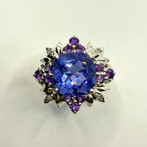 7ct natural colour change - 4.7ct,