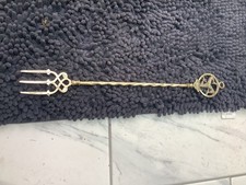 Vintage Isle Of Man Toasting Fork with 3 legs of man. Peerage England.