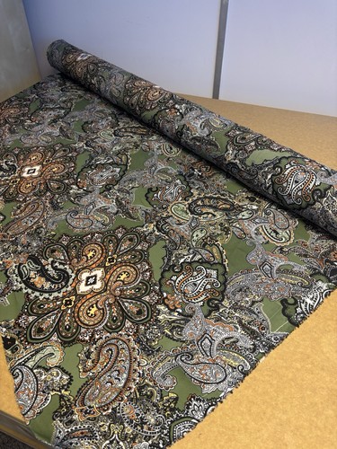 Metres green paisley floral - paisley,